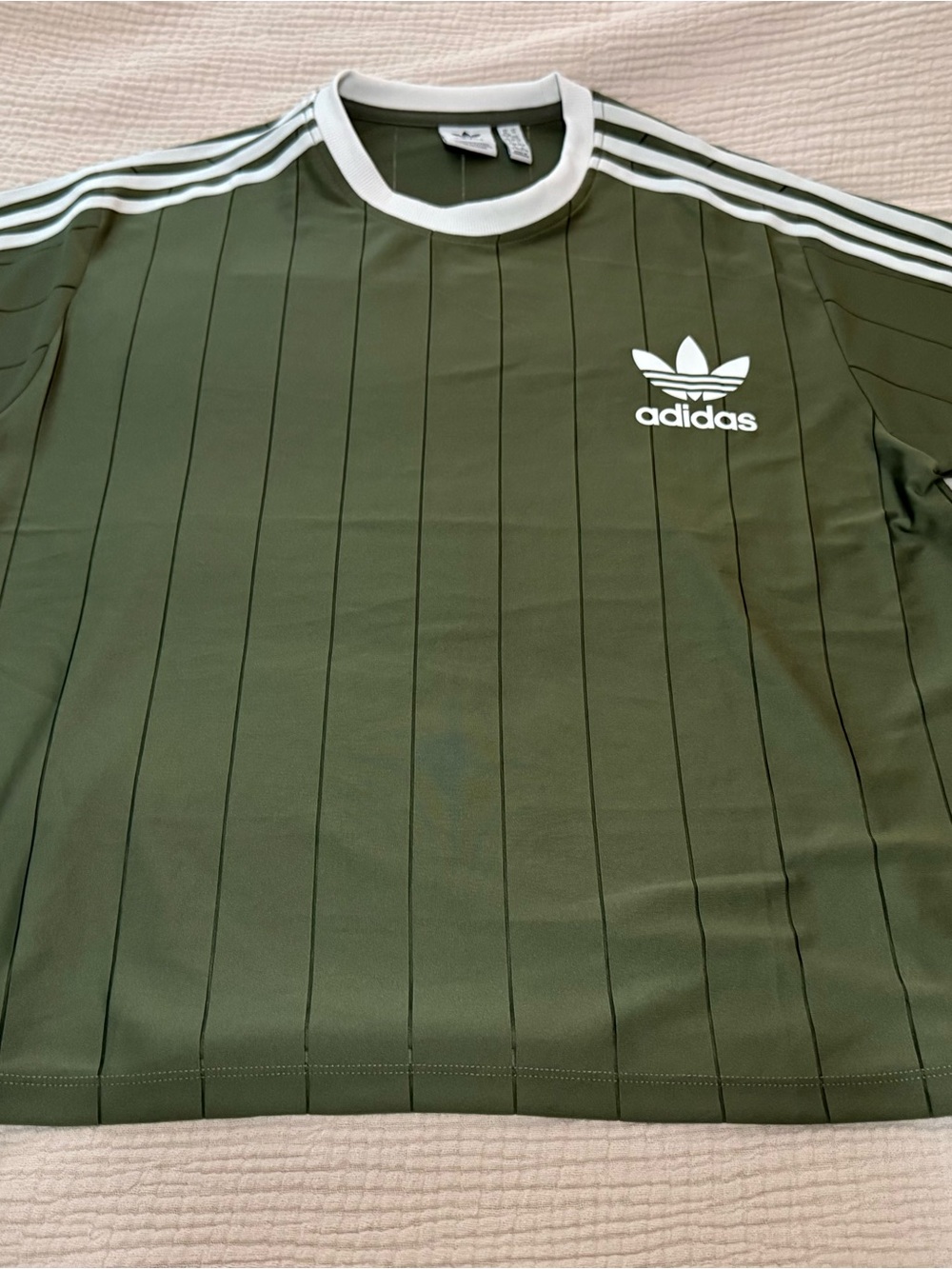 adidas Olive Green Trefoil Short Sleeve Tee with White Accents XL women’s